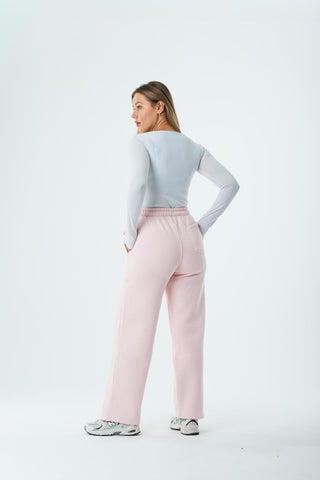 Women’s Relaxed Fit Sweatpants – Soft Pink
