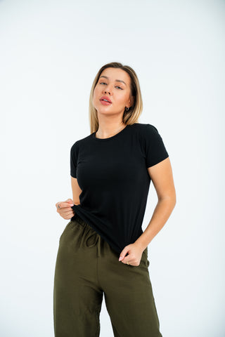 Women’s Fitted Short Sleeve Top – Black
